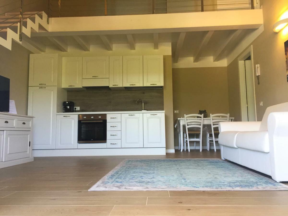 Residence Elegance Ville Ed Appartamenti A Porto Pino Exterior photo